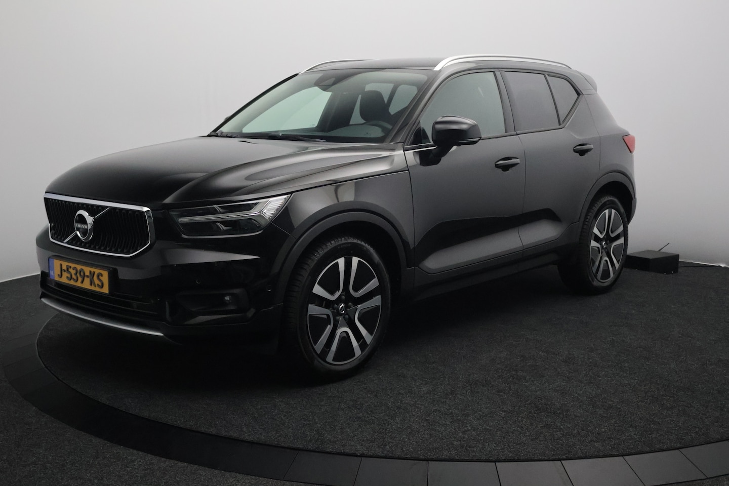 Volvo XC40 - 1.5 T3 165PK Business Pro Automaat | - AutoWereld.nl