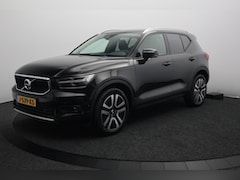 Volvo XC40 - 1.5 T3 165PK Business Pro Automaat | Camera | Stoelverwarming