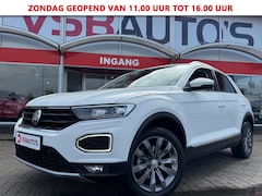 Volkswagen T-Roc - 1.5 TSI ACT CARAT. NAVI CAMERA CRUISE CARPLAY