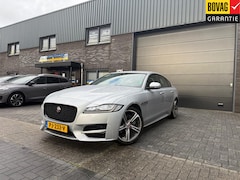Jaguar XF Portfolio - 2.0d | 2E EIGENAAR | 12MND GARANTIE | DEALER ONDERHOUDEN | LED | AUTOMAAT | CARPLAY | NAVI