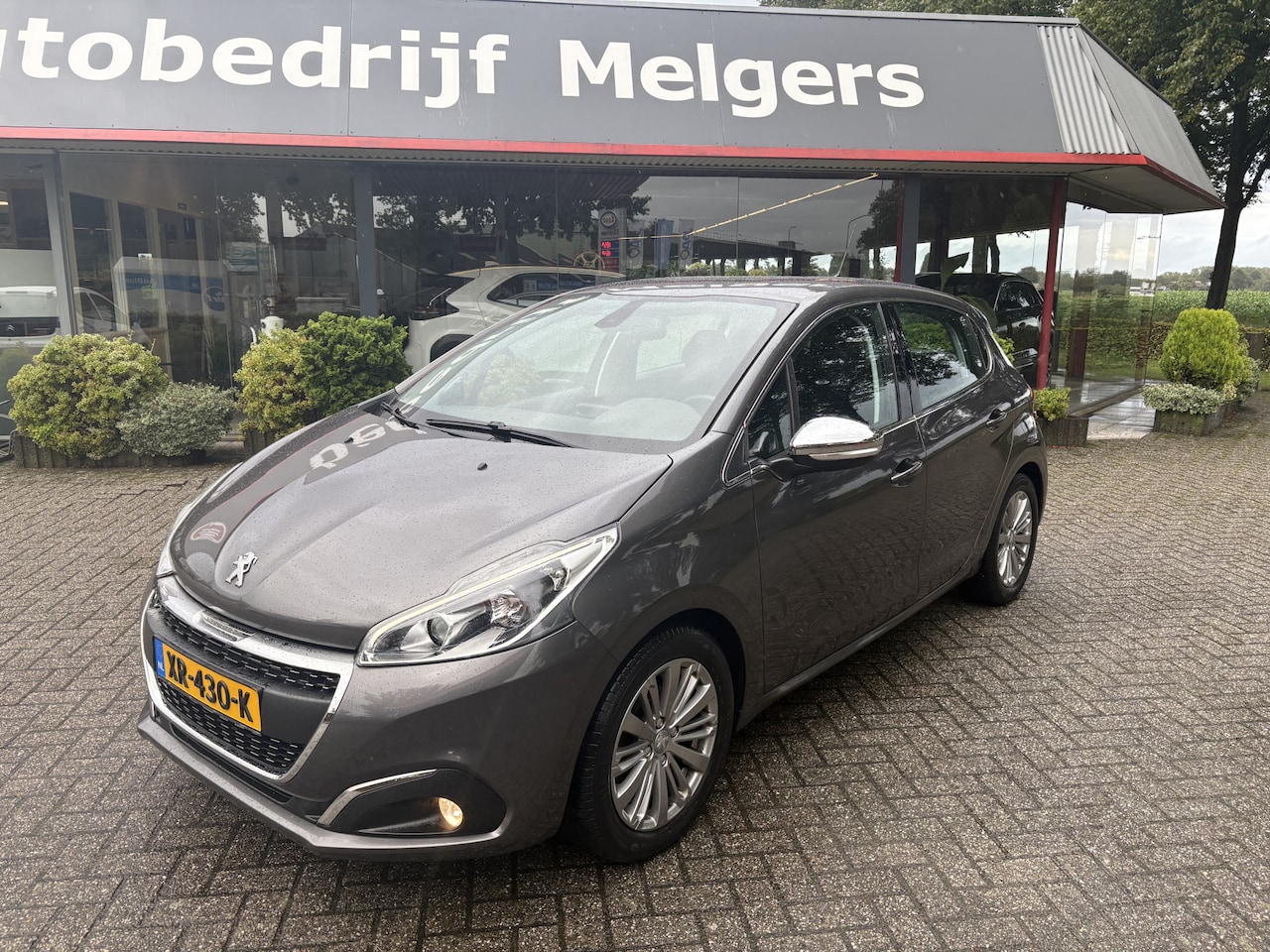 Peugeot 208 - 1.2 PureTech Blue Lease Allure 1.2 PureTech Blue Lease Allure - AutoWereld.nl