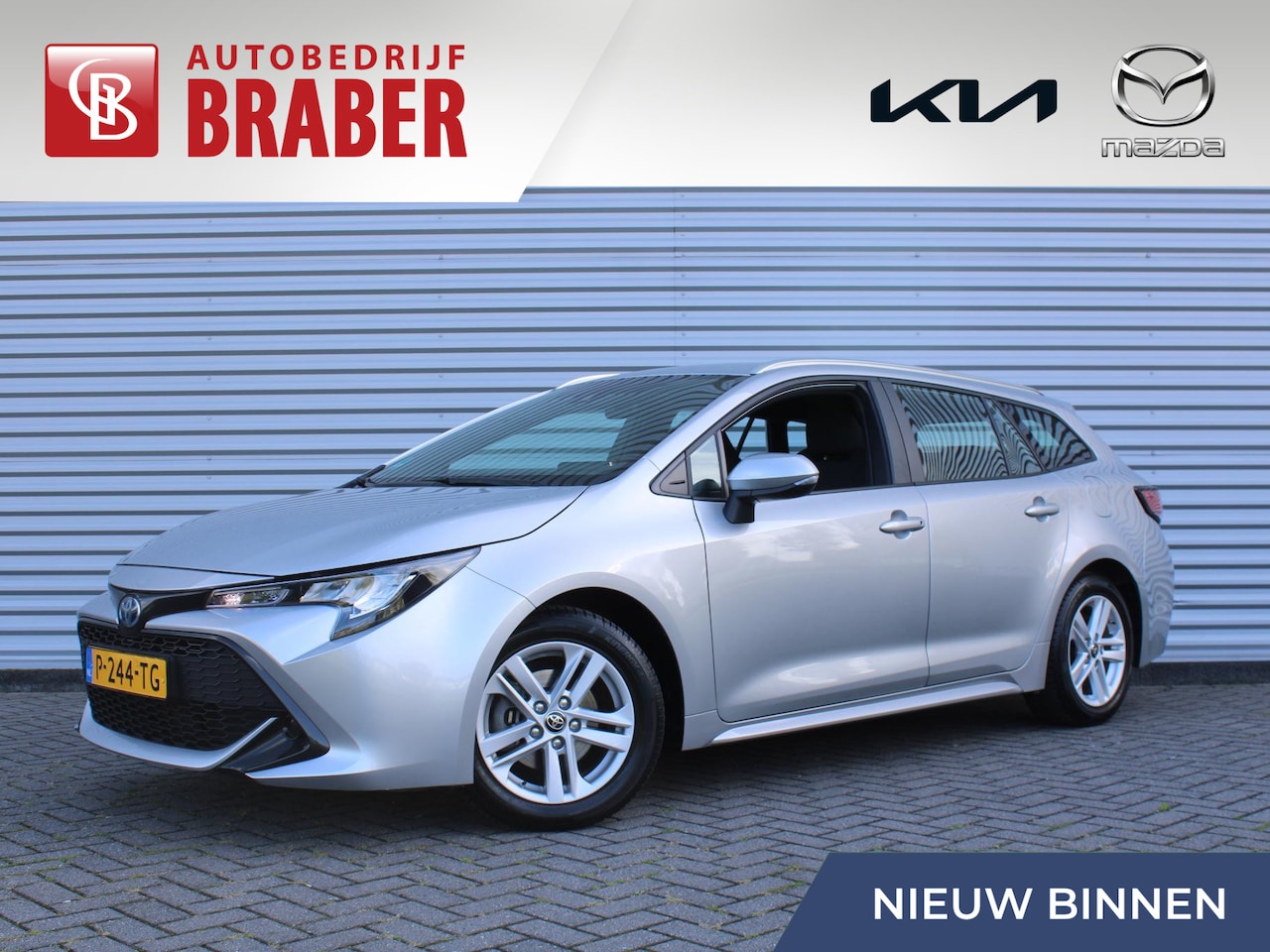 Toyota Corolla Touring Sports - 1.8 Hybrid Active | Trekhaak | Camera | Cruise adapt. | Carplay | Clima | 16" LM | LED | - AutoWereld.nl
