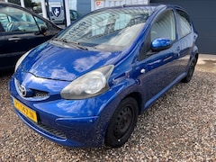 Toyota Aygo - 1.0-12V