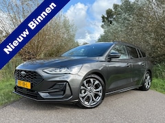 Ford Focus Wagon - 1.0 EcoBoost Hybrid ST Line X / Automaat / Panorama dak / Leder / Camera / Climate Control