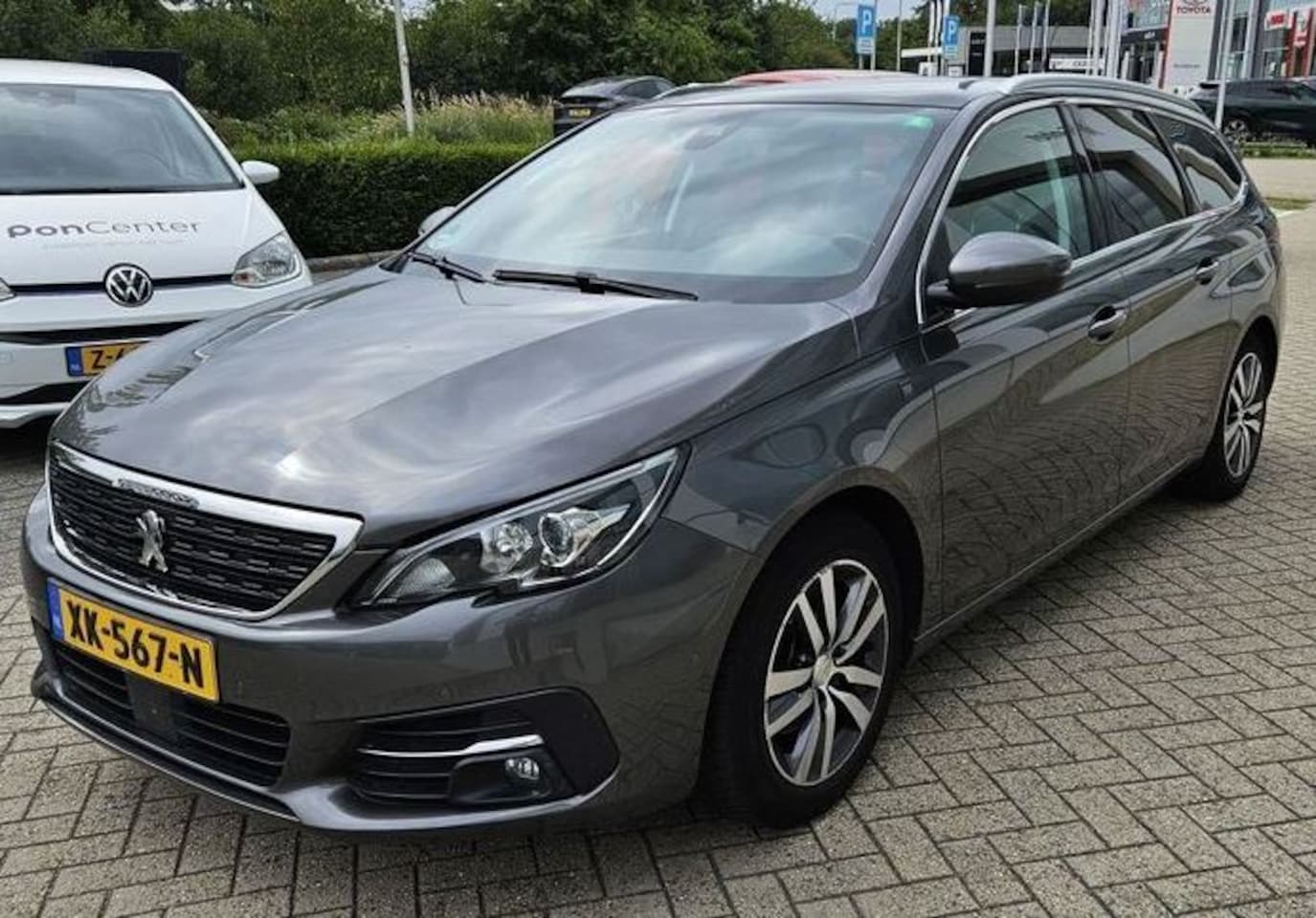 Peugeot 308 - ALLURE 1.2 PT-130pk S&S (VOL)AUTOMAAT (EAT8) | PANORAMADAK | NAVIGATIE&APPLECARPLAY&ANDROI - AutoWereld.nl