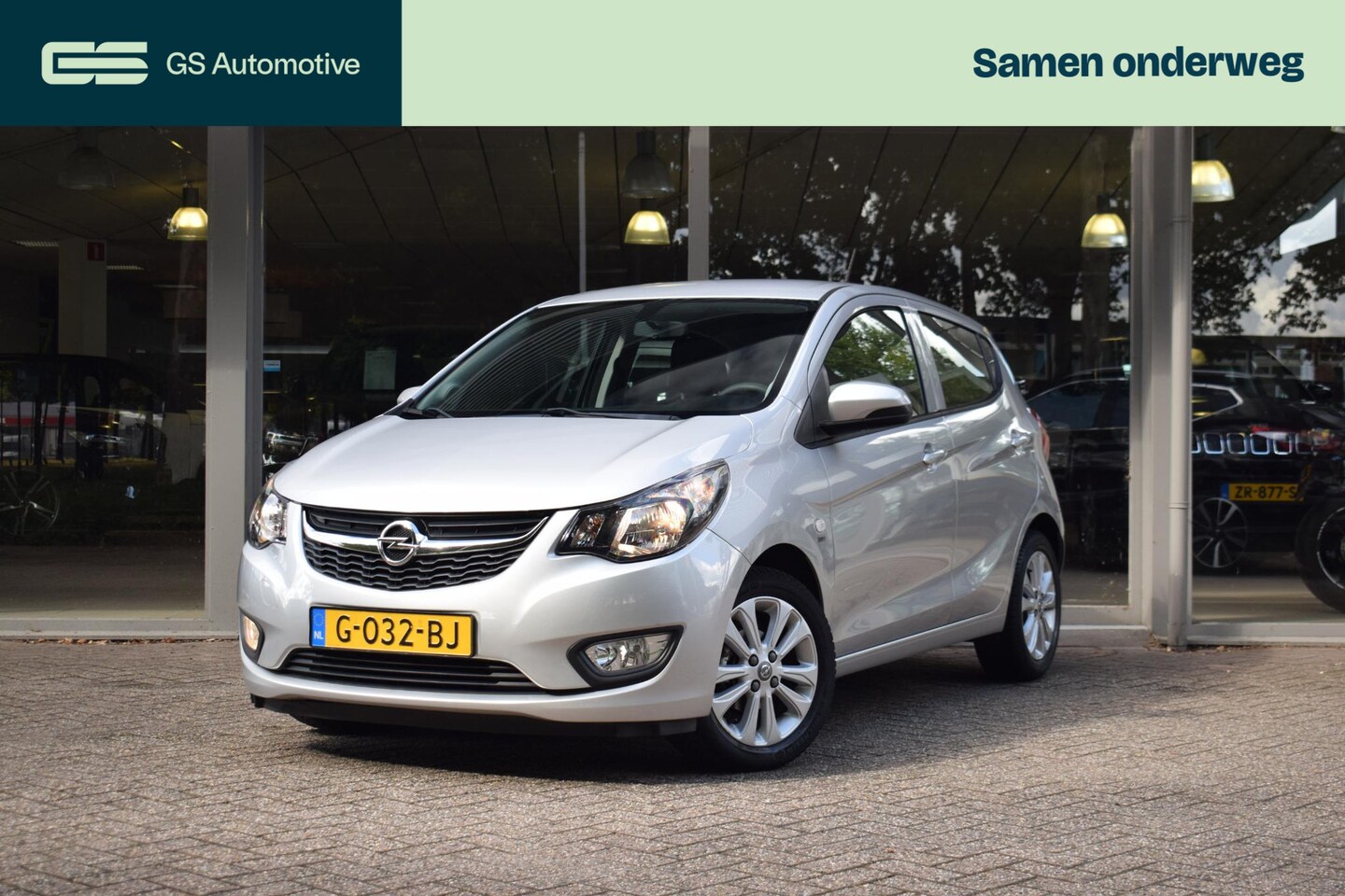 Opel Karl - 1.0 ecoFLEX 120 Jaar Edition Navi/PDC/LMV/CARPLAY/Etc - AutoWereld.nl