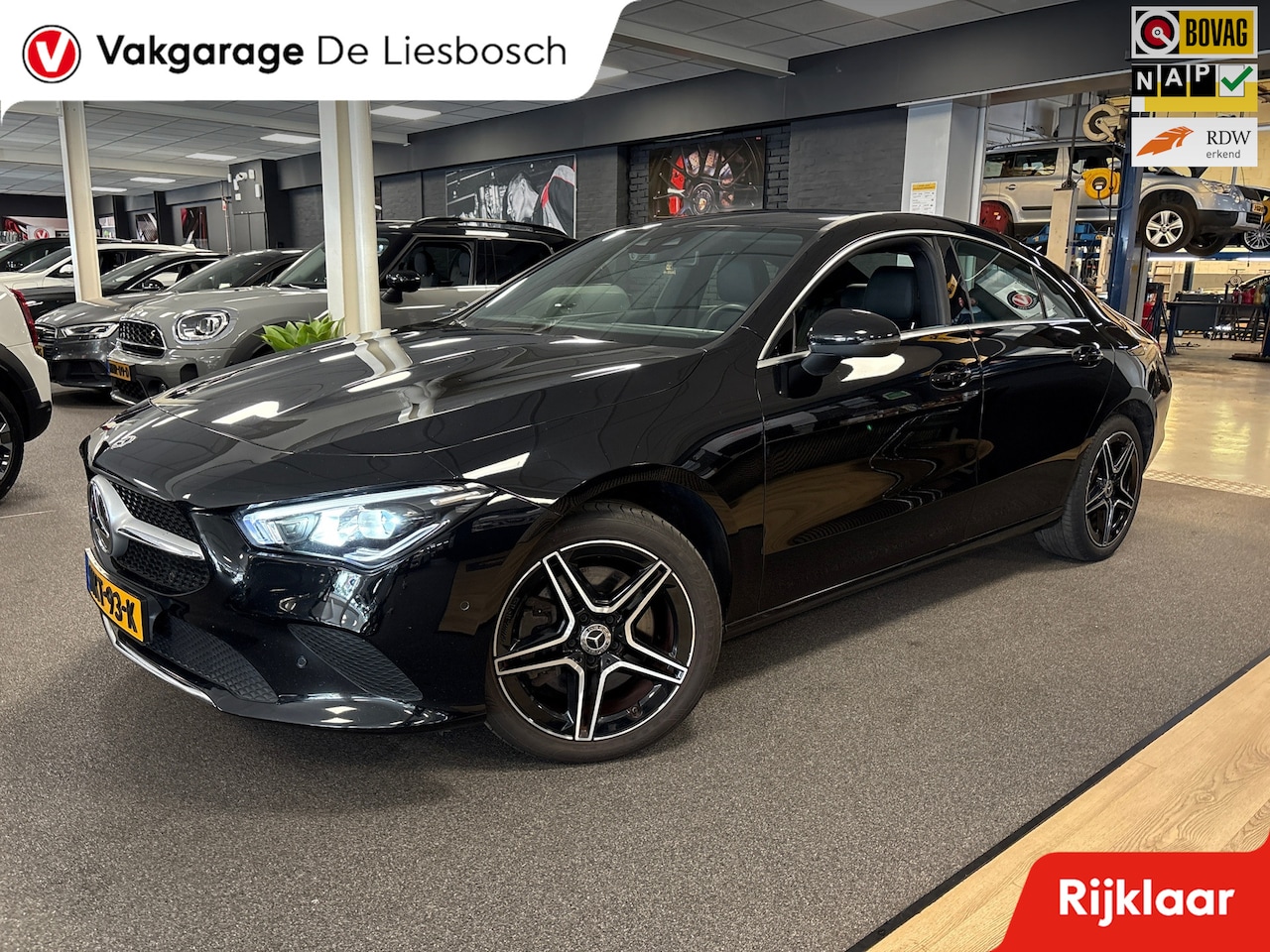 Mercedes-Benz CLA-Klasse - 250 e Advantage AMG VELGEN / sfeer verlichting / camera / leder - AutoWereld.nl
