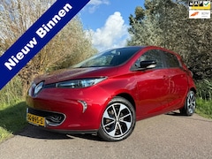 Renault Zoe - R90 Intens 41 kWh Automaat | KOOP ACCU | Navi | Stoelverwarming | Key-Less | Clima | 16" V