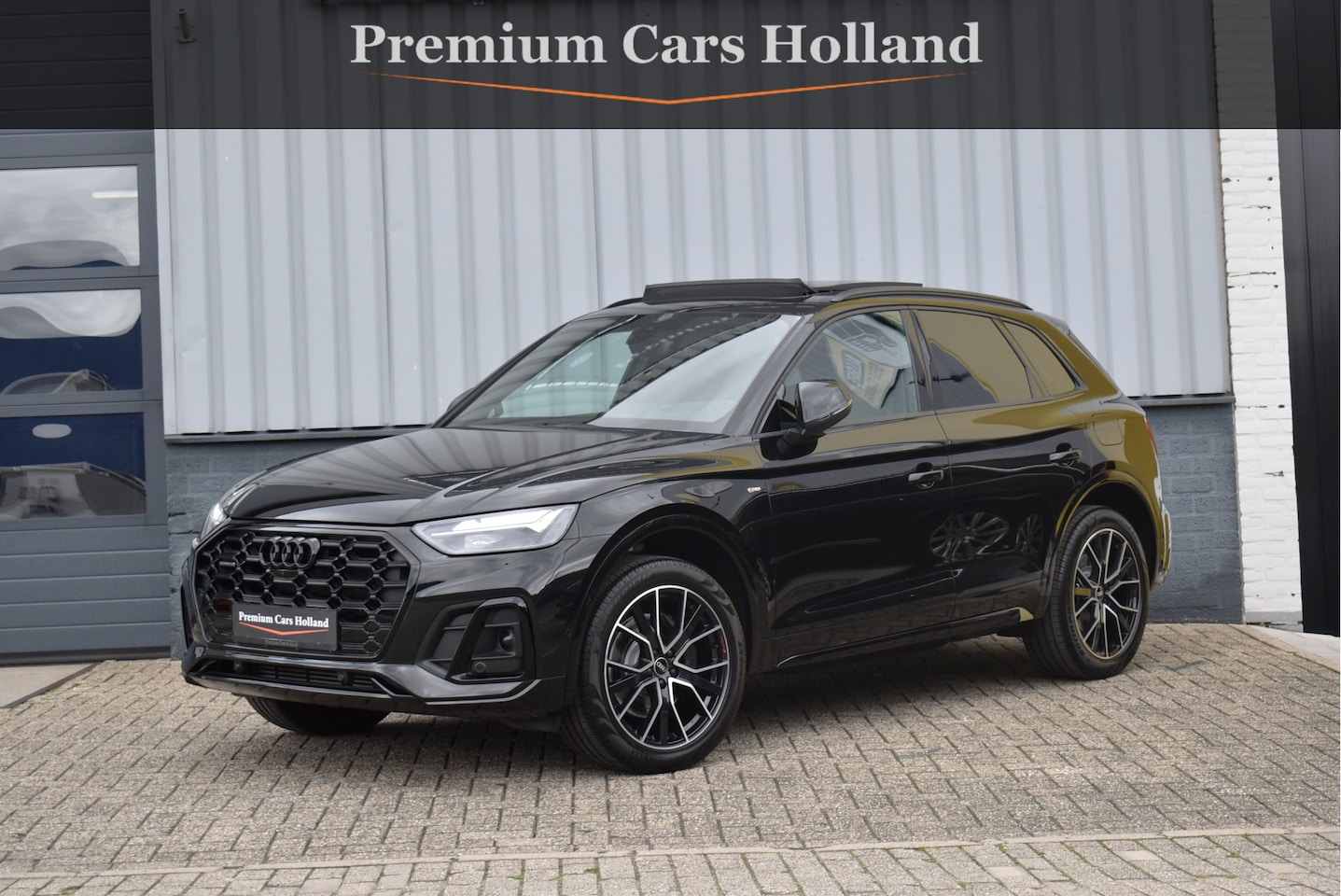Audi Q5 - 50 TFSI e S-Line 299 Pk Pano Navi Leder Sfeer HUD 360 Camera 20 Inch - AutoWereld.nl