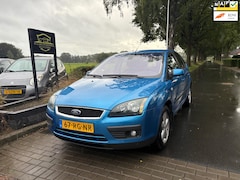 Ford Focus - 1.6-16V First Edition AIRCO, ELEKT PAKKET, CRUISE, BEDIENING AAN HET STUUR , TREKHAAK, SPO