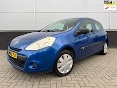 Renault Clio - 1.2 Special Line Airco - Isofix - Navigatie - NAP - Dealer onderhouden