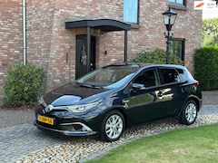 Toyota Auris - 1.8 Hybrid Panoramadak Navi Trekhaak