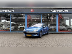 Peugeot 206 - 1.4 ✅Gentry Climatronic , trekhaak