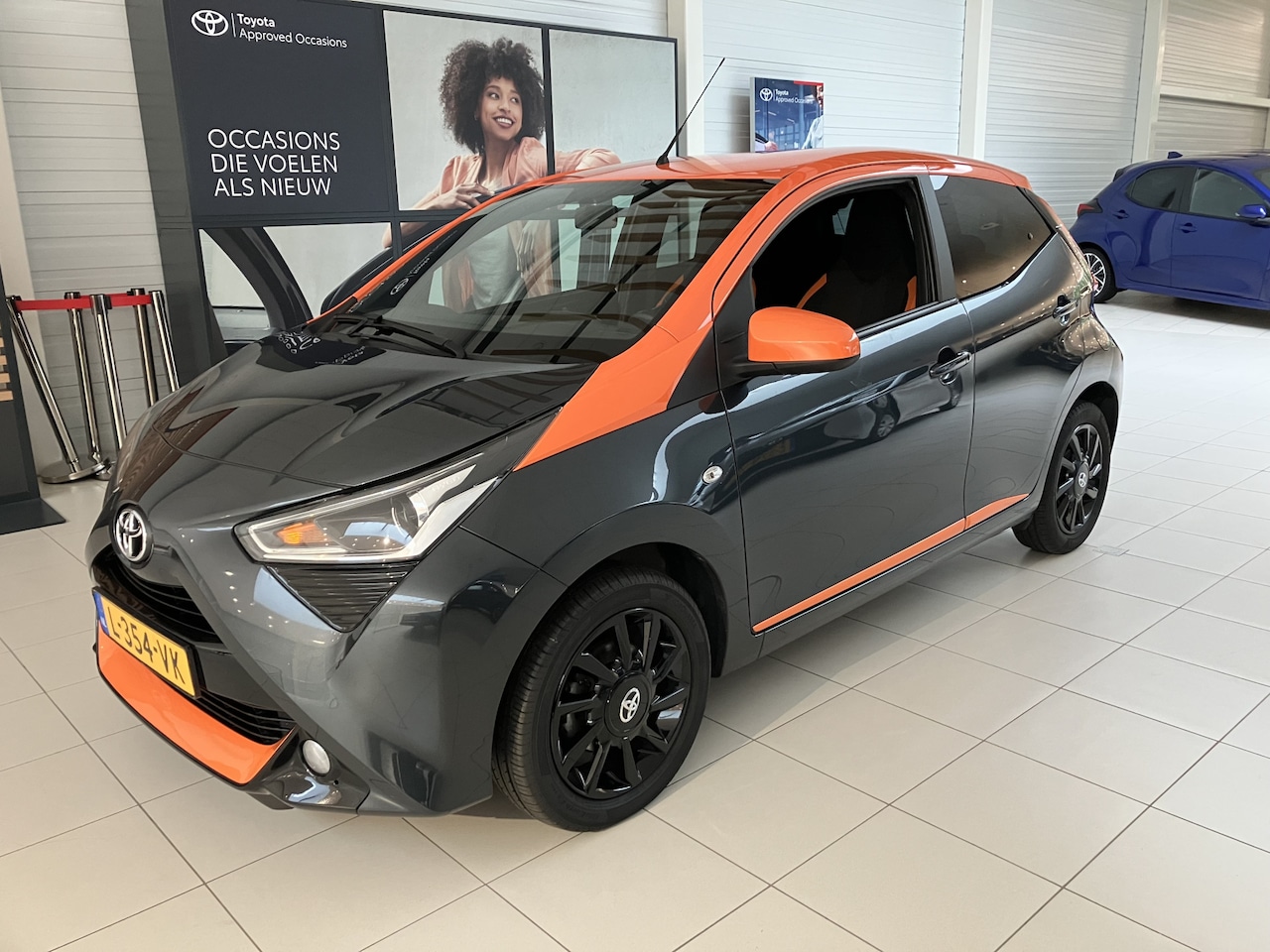 Toyota Aygo - 1.0 VVT-i x-JBL | Apple Carplay | Dealeronderhouden | Climate Control | - AutoWereld.nl