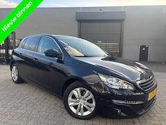 Peugeot 308 - 1.6 BlueHDi Parkeersensoren Panoramadak