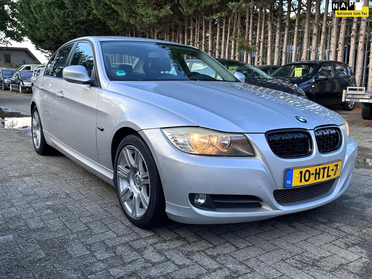 BMW 3-serie - 318i Business Line/Airco/Navigatie/ - AutoWereld.nl