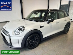MINI Cooper - 1.5 EDITION / AUTOMAAT LED / NAVI / FULL OPTION / RIJKLAAR