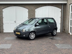Renault Twingo - 1.2-16V Paris Distributieriem in 2024 vervangen