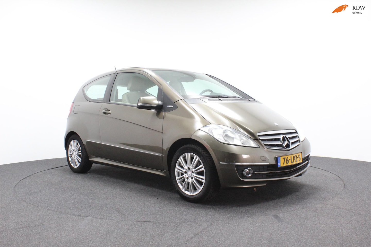 Mercedes-Benz A-klasse - 160 BlueEFFICIENCY Business Class Elegance | Airco | Goed onderhouden | Trekhaak - AutoWereld.nl