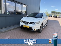 Nissan Qashqai - 1.2 Premier Edition LEDER/360CAMERA/PANODAK/PDC/19INCH/AFN.TREKHAAK