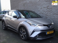 Toyota C-HR - 1.8 Hybrid Executive - Stoelverwarming - Navigatie
