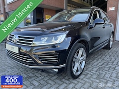 Volkswagen Touareg - 4.2 V8 TDI R-LINE*ACC*PANO-DAK*TREKHAAK