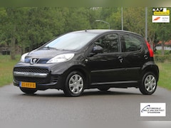 Peugeot 107 - 1.0-12V XS Premium / 5 deurs / Airco / Elektrische ramen / Stuurbekrachtiging / APK tot me