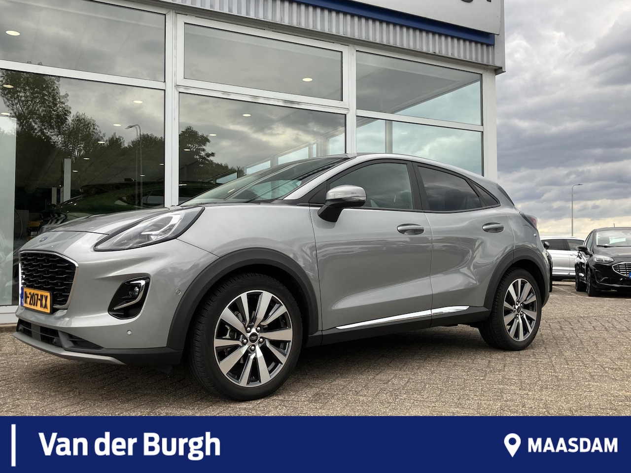 Ford Puma - Titanium X 1.0 EcoBoost Hybrid 125pk Trekhaak afneembaar - all weather banden - div. pakke - AutoWereld.nl