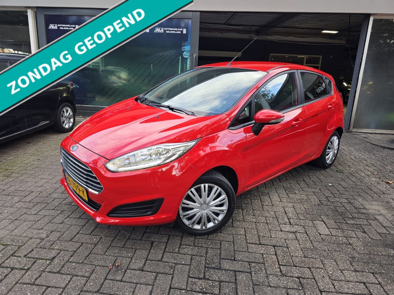 Ford Fiesta - 1.0 Style | 1E EIGENAAR | AIRCO | 12MND GARANTIE | NAVI | NW APK - AutoWereld.nl