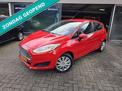 Ford Fiesta - 1.0 Style | 1E EIGENAAR | AIRCO | 12MND GARANTIE | NAVI | NW APK