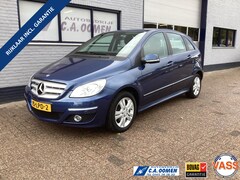 Mercedes-Benz B-klasse - 180 Automaat Airco Trekhaak Lm velgen