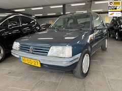 Peugeot 205 - 1.4 Génération 1-eigenaar elektrische pakket apk 11-09-2026