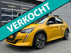 Peugeot 208 - 1.2 PureTech GT - Panorama dak I Navigatie I Airco I Sport pakket I 1/2 Leer I Trekhaak I