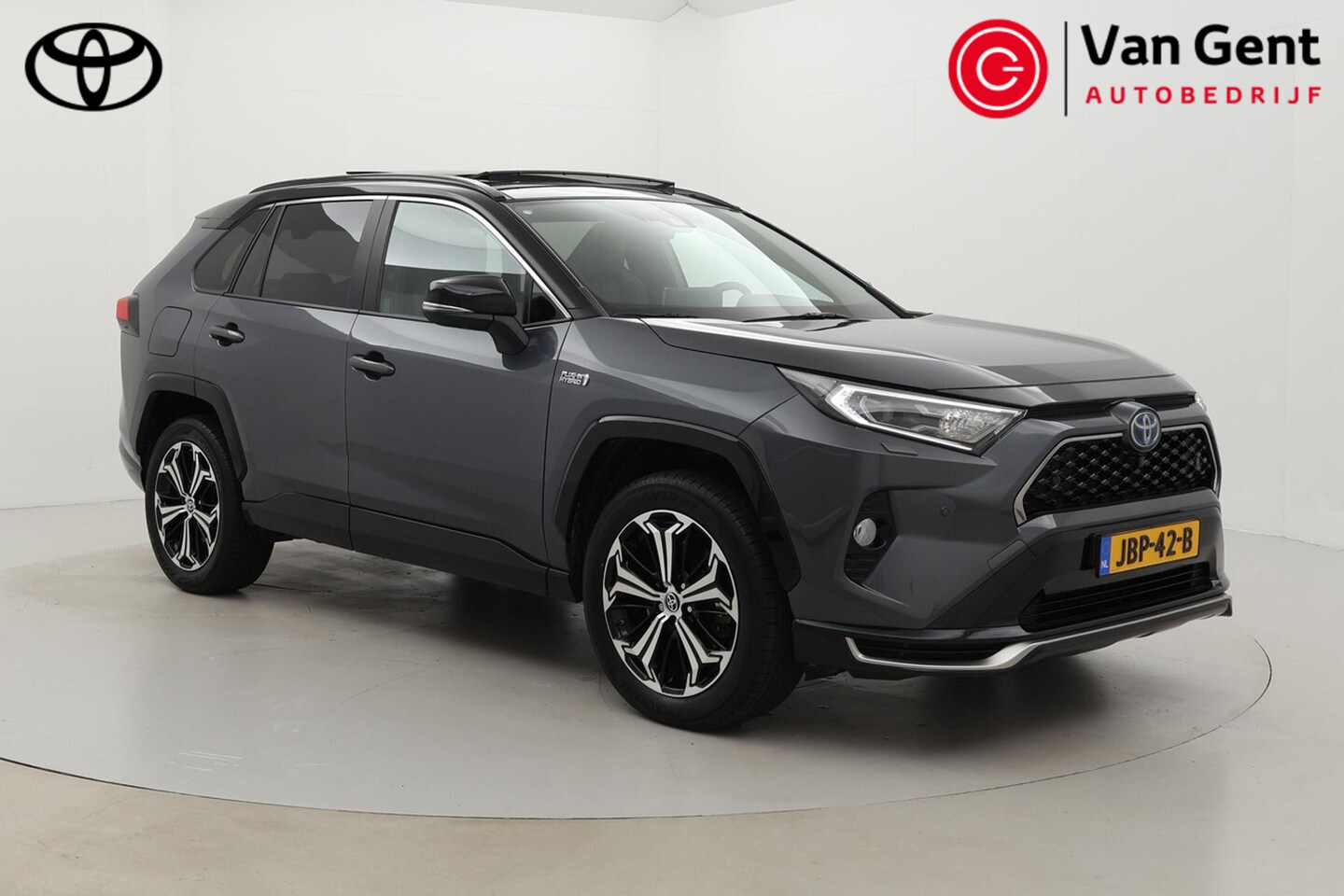 Toyota RAV4 - 2.5 Plug-in Hybrid AWD Bi-Tone Plus | Panoramadak | Head-up display | Stoelventilatie | Le - AutoWereld.nl