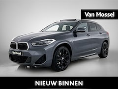 BMW X2 - xDrive25e High Executive | M-PAKKET | PANORAMADAK | ACHTERUITRIJCAMERA | ELEKTRISCHE KOFFE