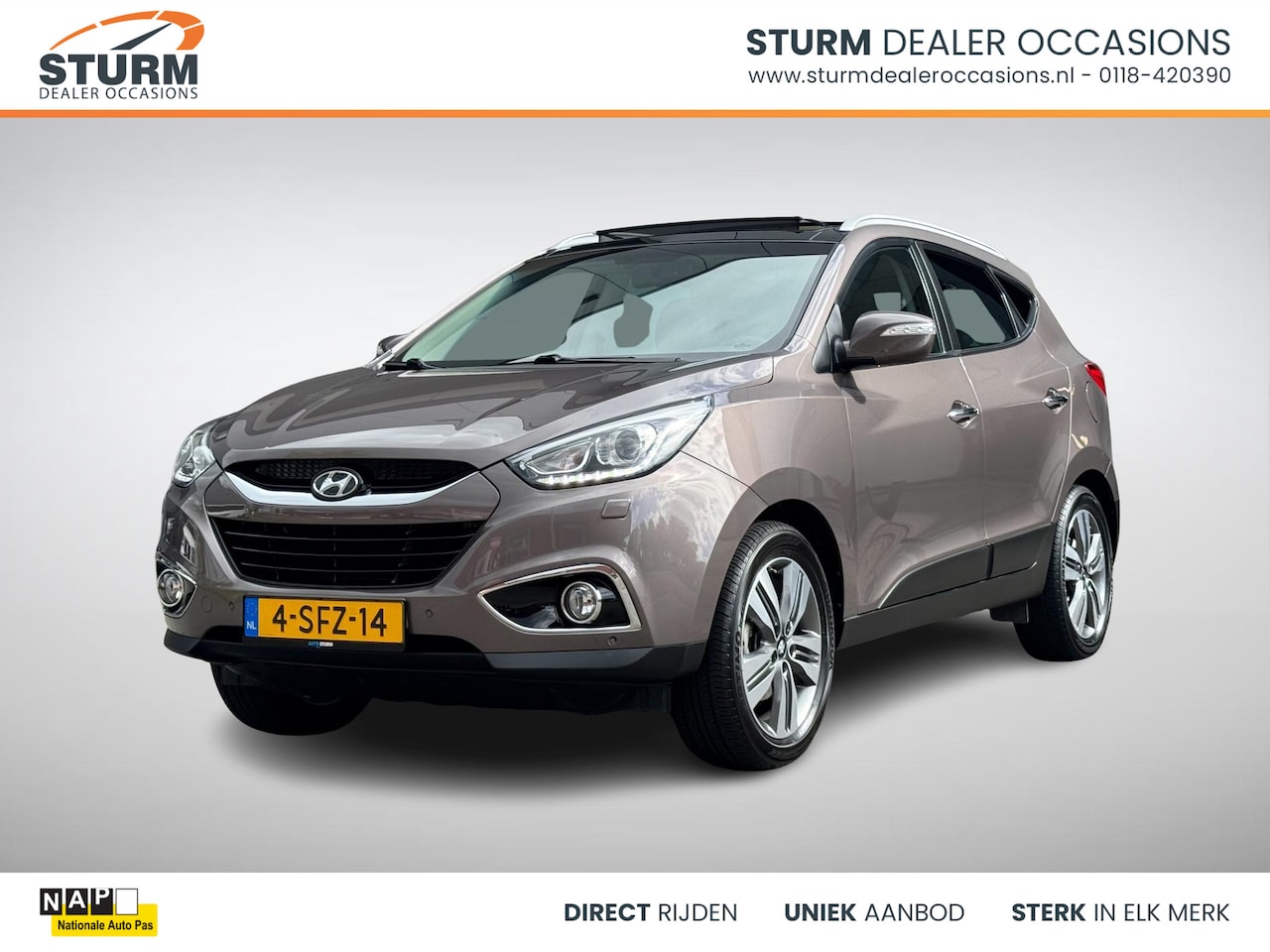 Hyundai ix35 - 2.0i i-Catcher Automaat | Panoramadak | Navigatie | Camera | Stoelverwarming | Cruise & Cl - AutoWereld.nl