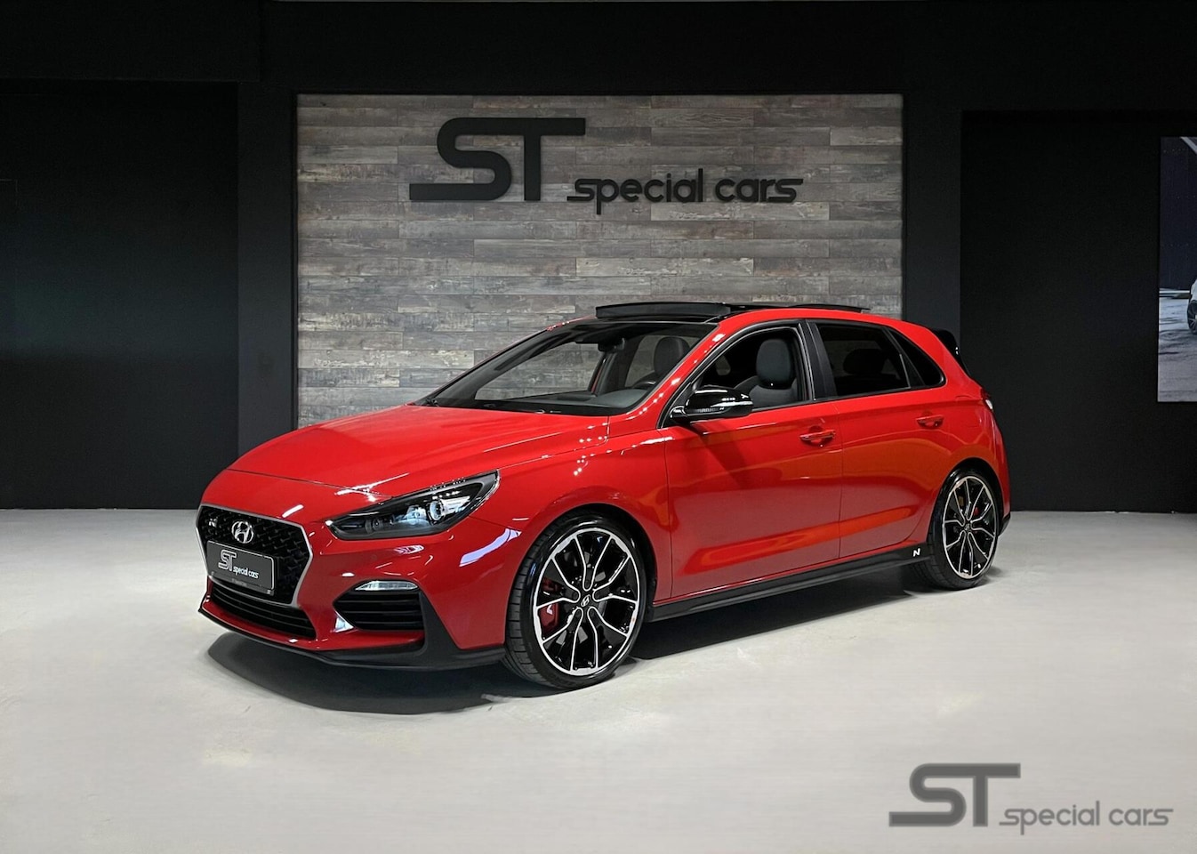 Hyundai i30 - 2.0 T-GDI N2 Performance|Pano|Dealer - AutoWereld.nl