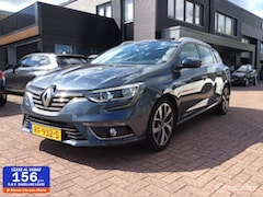 Renault Mégane Estate - 1.2 TCe Bose Gr Nav Trekh 17"Lm Vlg Camera