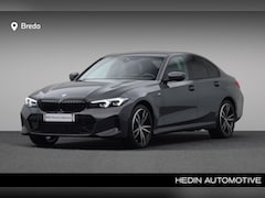 BMW 3-serie - 330e M Sport pakket | Widescreen Display | Achteruitrijcamera | Live Cockpit | Sportstoele