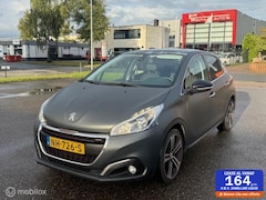 Peugeot 208 - 1.2 PureTech GT-line nieuwstaat In mat grijs