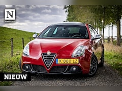 Alfa Romeo Giulietta - 1.4 T Limited Edition | Pano | Automaat