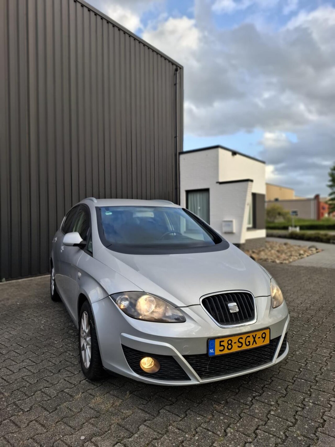 SEAT Altea XL - 1.2 TSI Ecomotive Businessline COPA 1.2 TSI Ecomotive Businessline COPA - AutoWereld.nl