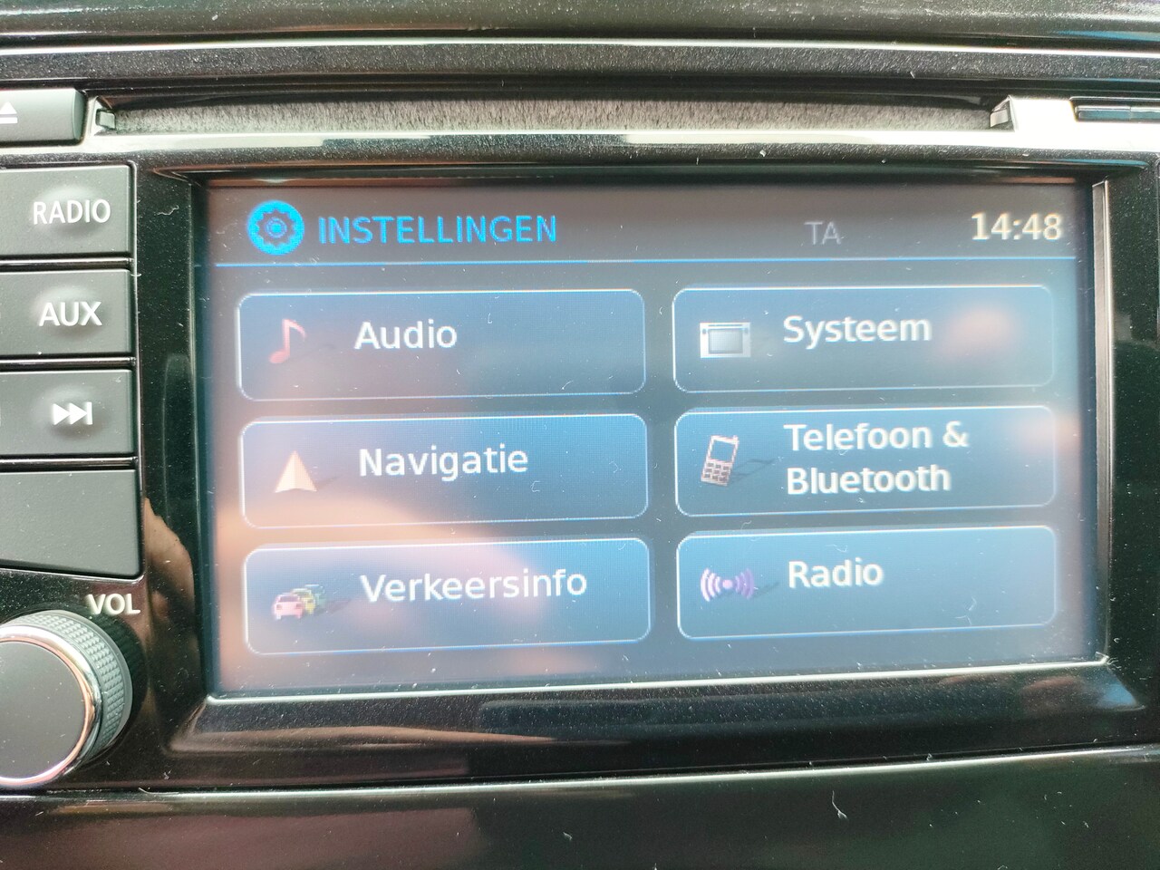 Nissan Micra - 1.2 Connect Edition N-TEC