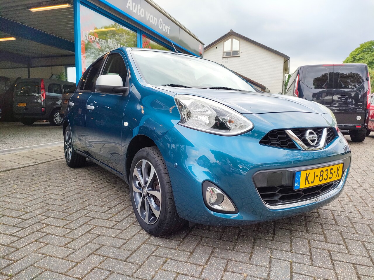 Nissan Micra - 1.2 Connect Edition N-TEC