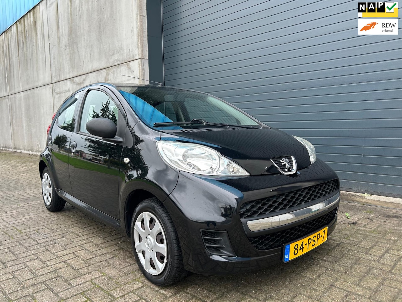 Peugeot 107 - 1.0i 12V Accent AIRCO NAP 5DRS 1EIG - AutoWereld.nl