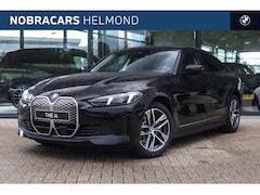 BMW i4 - eDrive35 / Achteruitrijcamera / Active Cruise Control / Live Cockpit Plus / Widescreen Dis