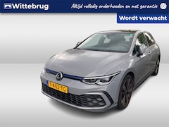 Volkswagen Golf - 1.4 eHybrid GTE / Panoramadak / 18" LMV / LED Mistlampen / Navigatie / App connect / Parke