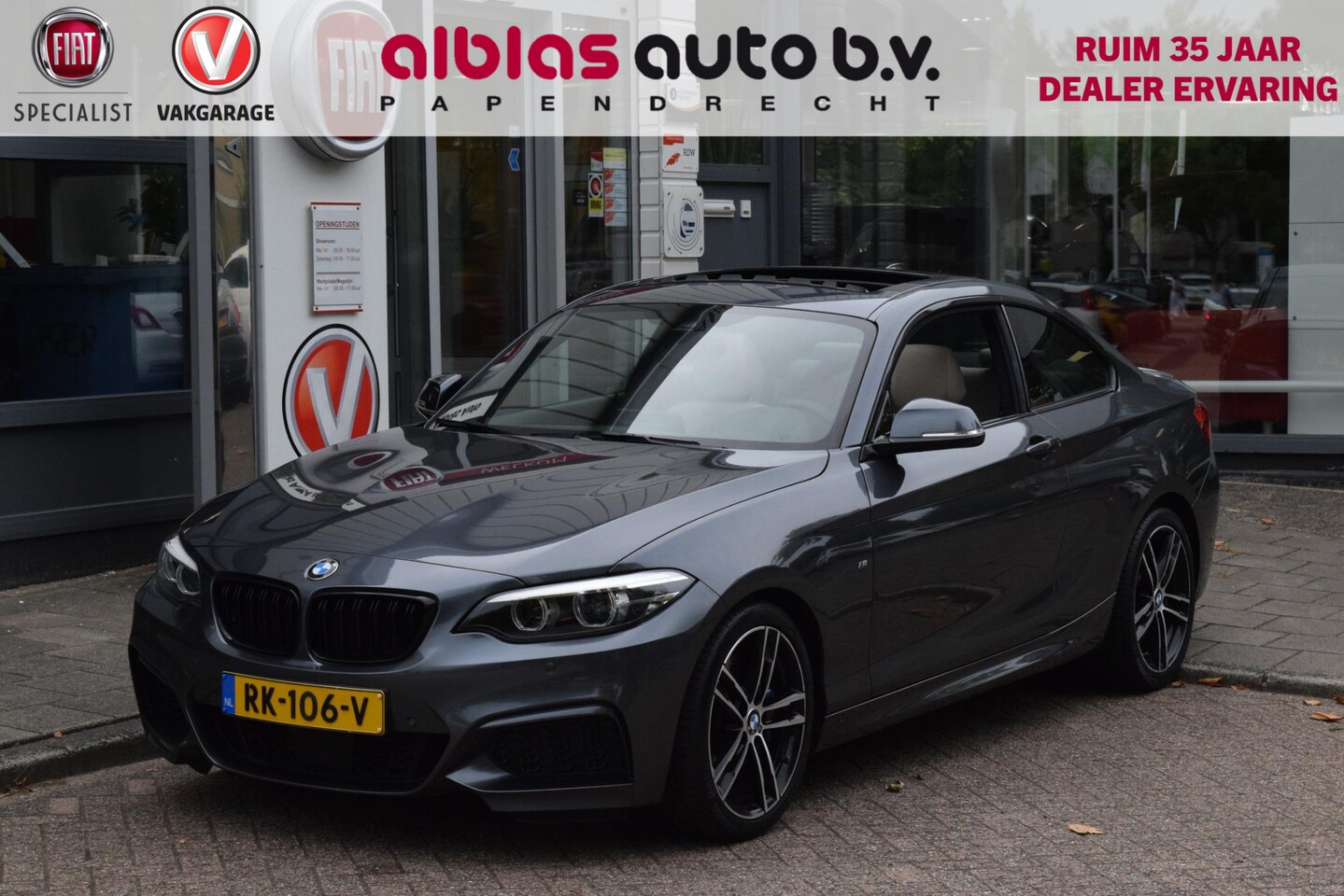 BMW 2-serie Coupé - 218i High Executive|M-pakket|Dak|Leer - AutoWereld.nl