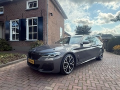BMW 5-serie Touring - 540d xDrive High Executive