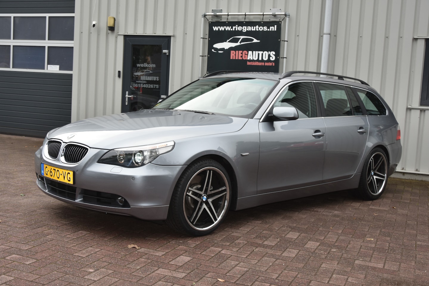 BMW 5-serie Touring - 545i Executive. PDC, Trekhaak, Breedset velgen!! - AutoWereld.nl